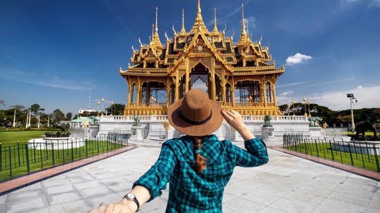 Travelling sekaligus belanja murah? Ke Thailand aja!